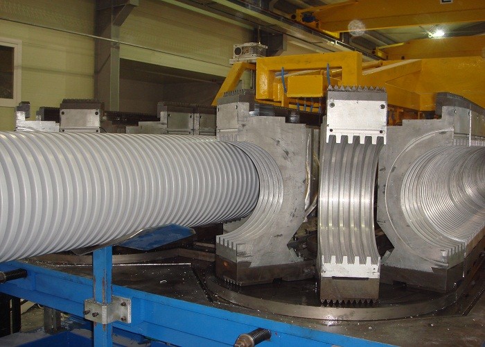 Maszyna do produkcji rur PVC z podwójną ścianką Maszyna do produkcji rur PVC SBG500