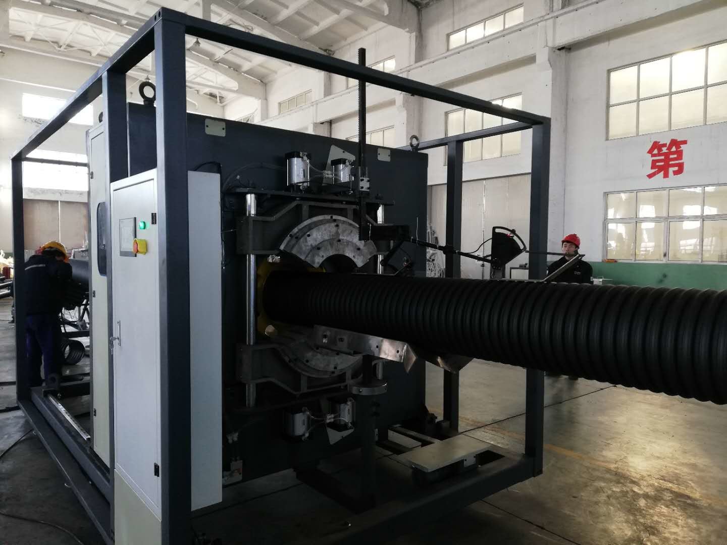 800mm Maszyna do wytłaczania rur HDPE do drenażu wody 450kg / H