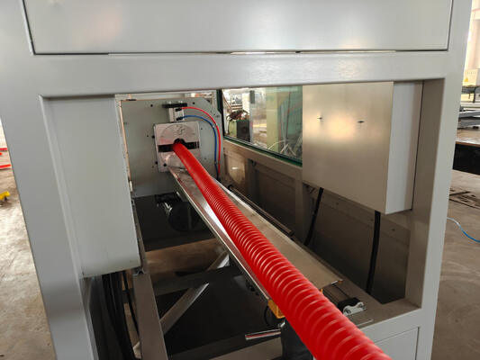 Double Wall Corrugated Pipe Extrusion Line with Siemens Frequency Controller HV>740 Barrel Screw and 20CrMnTi Gear Material