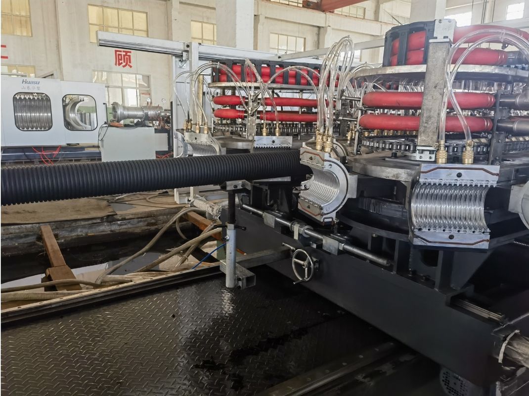 PE PP PVC Dwukrotnie ściankowe rurki faliste Extrusion Line Maszyna do wytłaczania rur do odwadniania wody