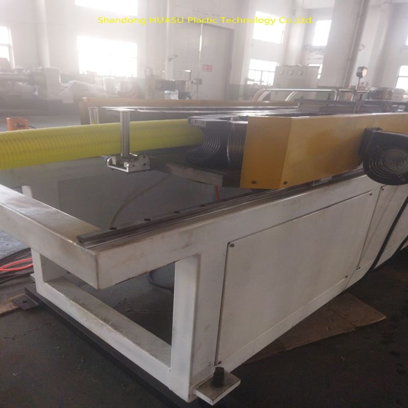 Modernizacja maszyny do wytłaczania rur falistej z mocą produkcyjną 100-1000 kW, sterowaniem PLC i chłodzeniem wodnym lub chłodzeniem powietrza