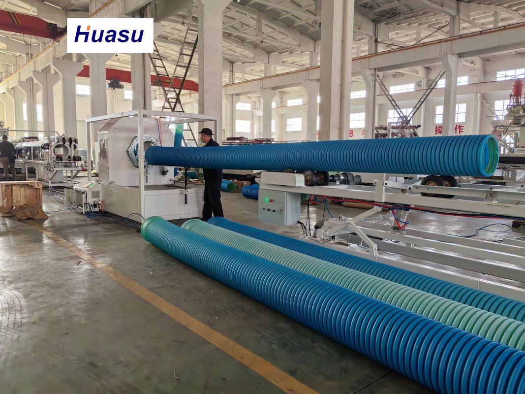 Automatyczna linia produkcyjna rur falistej z PVC o średnicy rur 32-1600 mm, pojemności 60-2000 kg/h i system PLC Siemens