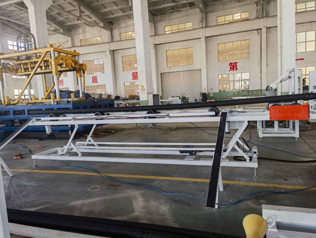 Linia wytłaczania rur DWC z stożkową wytłaczką dwuskrętową o średnicy rur 32-1600 mm i pojemności 60-2000 kg/h