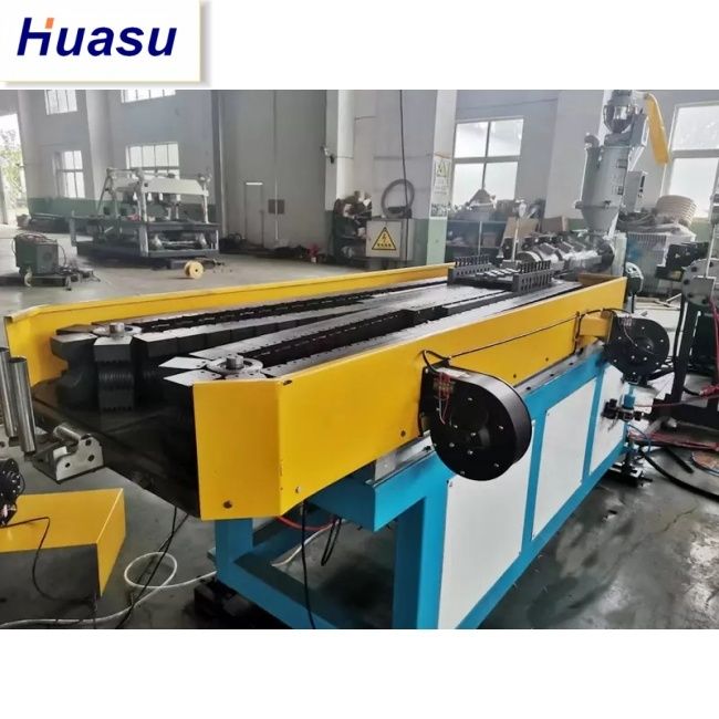 Wysokowydajna linia do wytłaczania rur DWC z zakresem średnic cięcia 32-1600 mm i technologią Siemens PLC