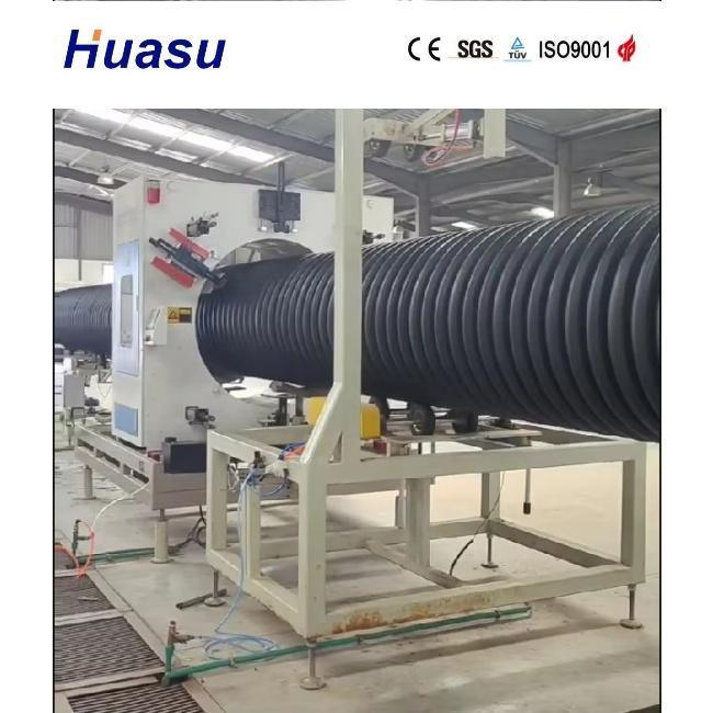 Linia produkcyjna rurociągów o wysokiej prędkości produkcyjnej o podwójnej ścianie o niskim zużyciu energii i technologii Siemens PLC