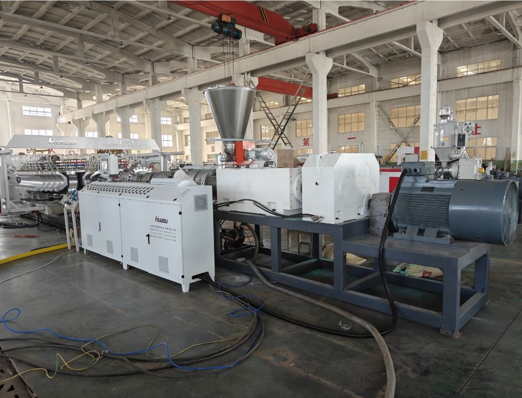 Linia produkcyjna rur karbowanych PVC dla zrównoważonej produkcji