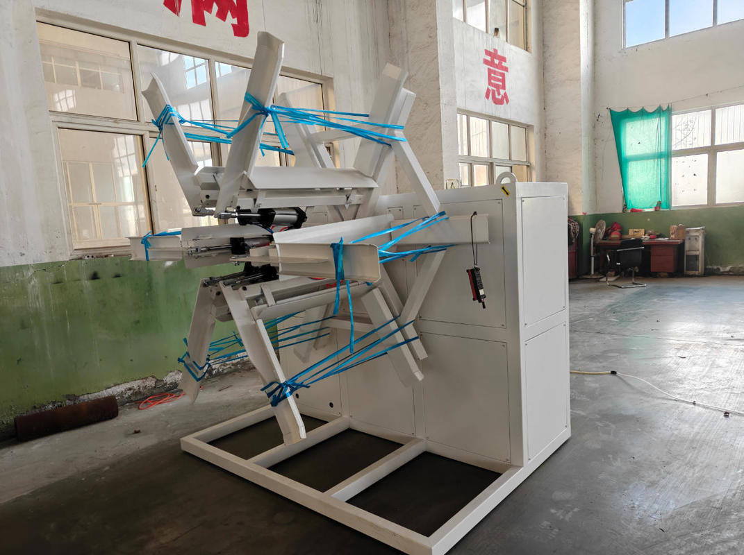 Linia do wytłaczania rur karbowanych jednościennych z materiałem cylindra 38CrMoAlA, maksymalna prędkość wyjściowa 15 m/min i specyfikacja 75-250 mm