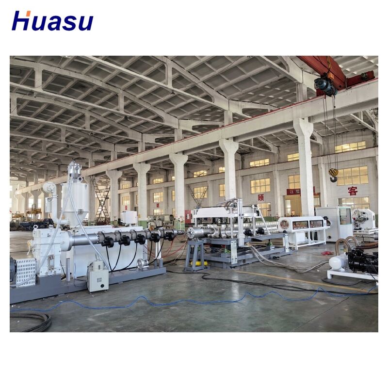 32 mm-1600 mm Zakres średnicy rury Linia wytłaczania rury do ochrony kabli z interfejsem ekranu dotykowego sterowanego przez PLC i śrubą do obróbki nitrurowania