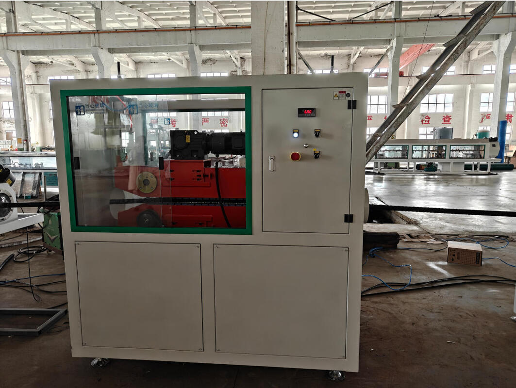 Linia wytłaczania rurociągów falistej z sterowaniem PLC oferująca półautomatyczną do w pełni automatyczną pracę i komponenty elektryczne Schneider/Siemens