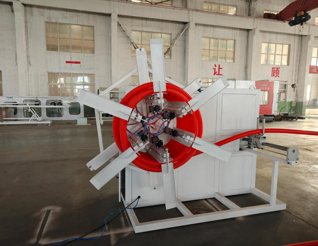 Automatyczna wysokiej dokładności jednościenna maszyna do wytłaczania rur falistej z stosunkiem LD 33 38 40 do zastosowań przemysłowych