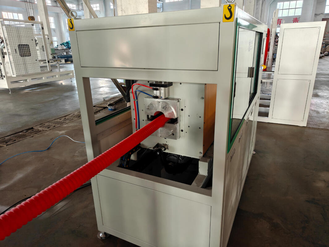 Zintegrowana linia do wytłaczania rur karbowanych dwuściennych z ekstruderem, z elektryką Siemens i wydajnością produkcyjną 100 kg/h - 2000 kg/h