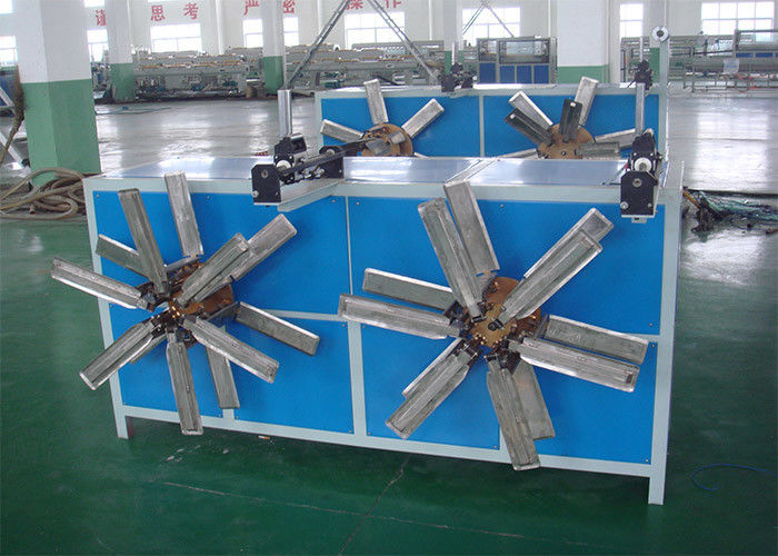 Jednościenna linia do wytłaczania rur falistych PVC / PE / PP Rura / wąż falisty