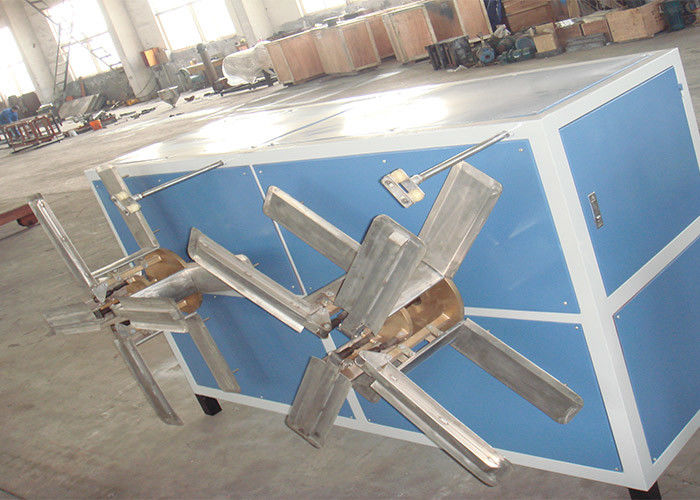 Maszyna do wytłaczania rur z tworzywa sztucznego PVC PE HDPE PPR Maszyna do wytłaczania profili Linia do rur Dwc